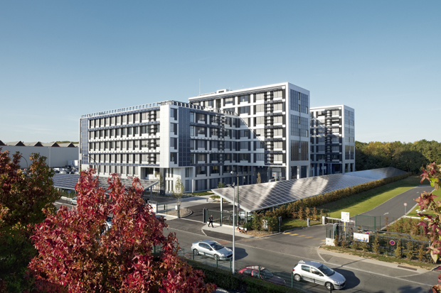 Green Office, à Meudon. Architecte : Ateliers 115 / Photographe : Eric Sempé