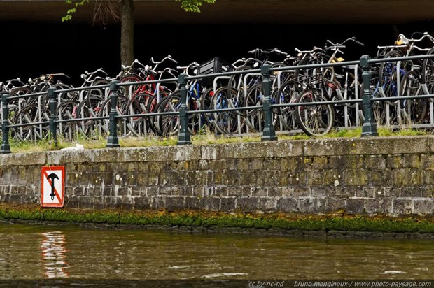 Vélos à Amsterdam, Pays-Bas. DR