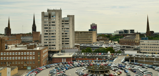 Vue de la skyline du centre-ville de Coventry, dans le comté des West Midlands, en Angleterre. Crédit : Anthony & Henri / Wikimédia