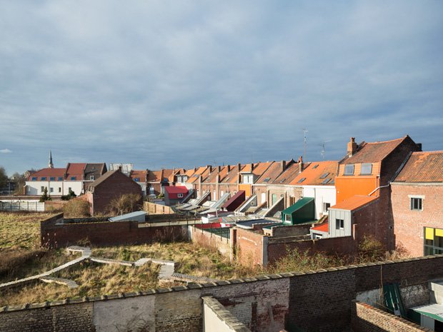 Construction et rénovation de 30 maisons en accession et location sociale à Tourcoing. Copyright : Cyrille Weiner