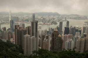 Hongkong, un paysage dessiné par des centaines de verticales qui surgissent le long de la côte - crédits Antoine Dubois