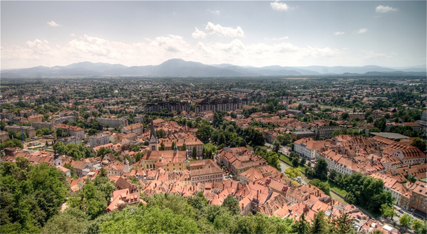 Vue panoramique de Ljubljana (Slovénie), la nouvelle « capitale green » de l’Union européenne. Copyright : Willi_Hybrid / Flickr