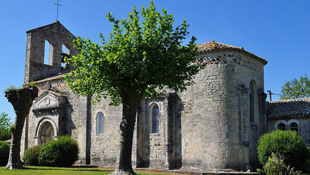 Église Saint-Amand - Saumos ; Crédits : Bernard Blanc / Flickr