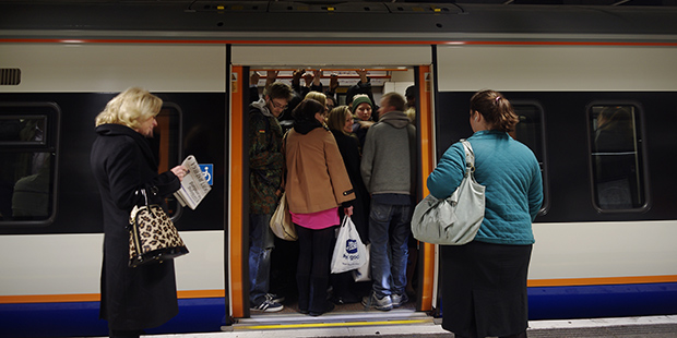 Train - Londres ; Copyright : Mattbuck / Wikimedia