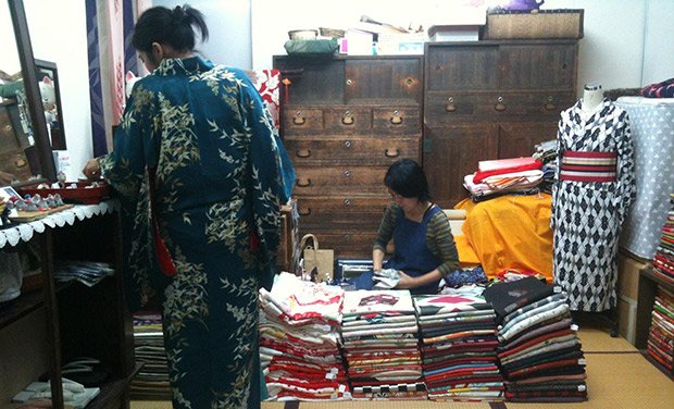 Boutique kimono - Tokyo ; Crédits : [pop-up] urbain