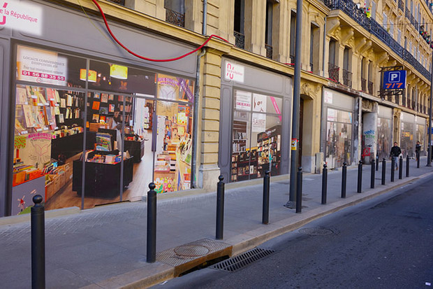 Boutiques virtuelles - Marseille. Copyright : Nicolas Nova / Pasta and Vinegar