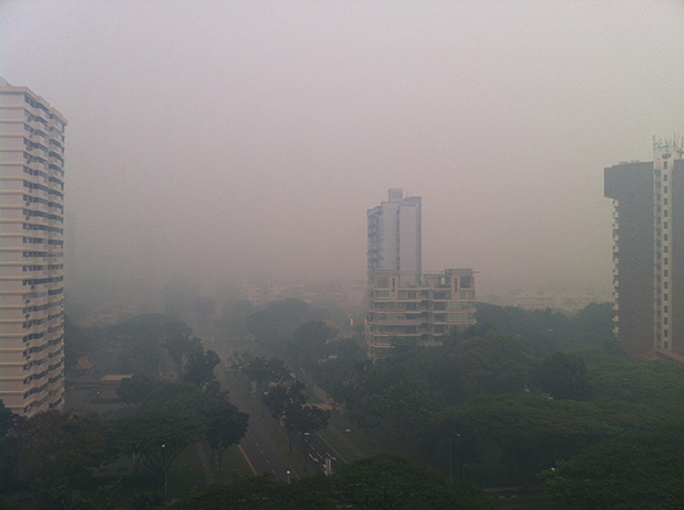 Pollution à Singapour. Copyright : Wolcott / Wikimedia