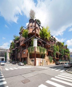 La maison-arbre conçue à Turin par l’architecte italien Luciano Pia entre 2007 et 2012, un exemple d’architecture écologique durable. © Beppe Giardino