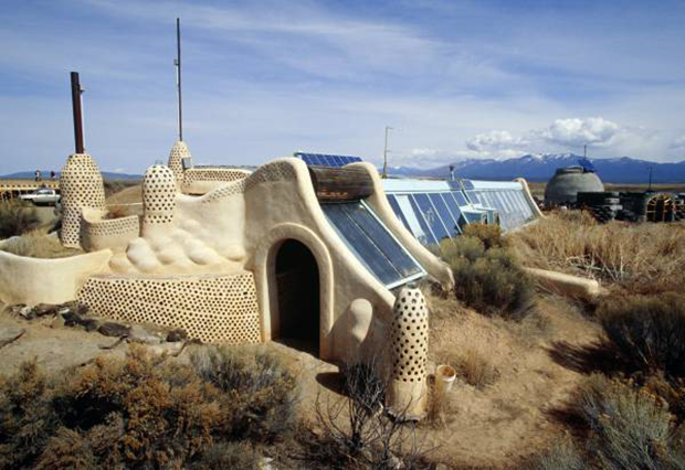 biotecture earthship