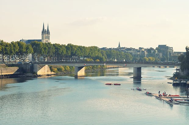 mayenne sarthe riviere loire batiment