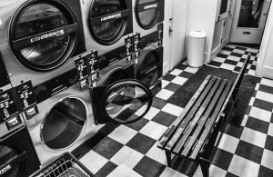 Symboles de la ville agile, les laveries automatiques évoluent et s'ouvrent à de nouveaux services.