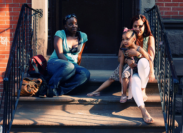 stoop ville américaine convivialite seuil de porte