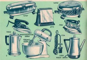 L’arrivée en masse d'équipements électroménagers est l’une des vagues les plus plébiscitées dans la transformation de la cuisine au siècle dernier.