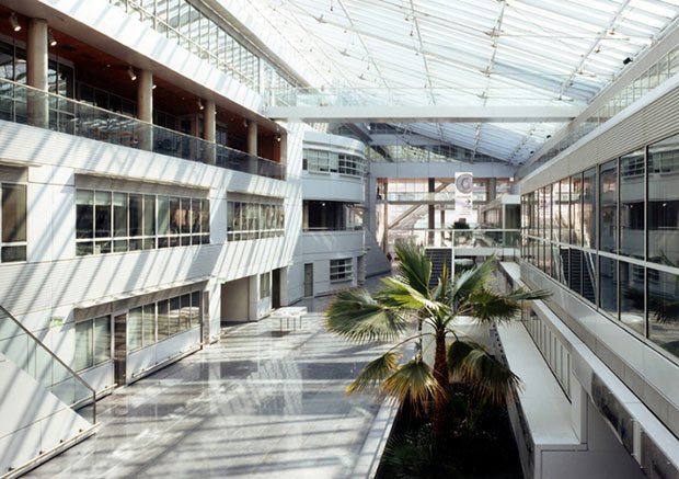 La rue hospitalière de l’hôpital Georges Pompidou