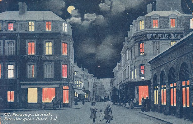 La-rue-en-carte-postale