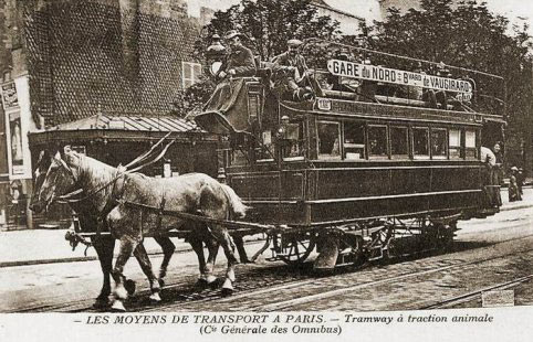 Photo d un tramway a traction animale