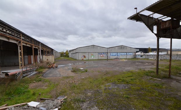 photo hangar abandonne a caen