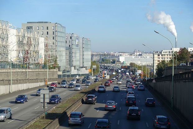 Vue du boulevard périphérique à Ivry-sur-Seine
