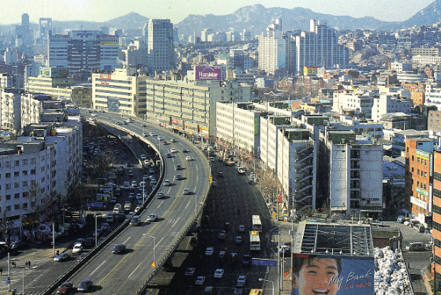 La Cheonggyecheon Expressway à Séoul avant les travaux