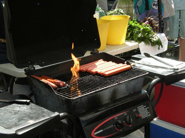 Rien de tel qu’un bon barbeuk’ dans le jardin quand les voisins sont aux Maldives