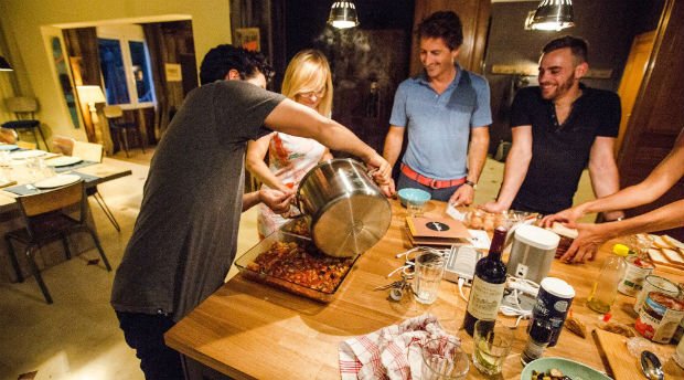 Diner dans un co-living de la start-up La Casa