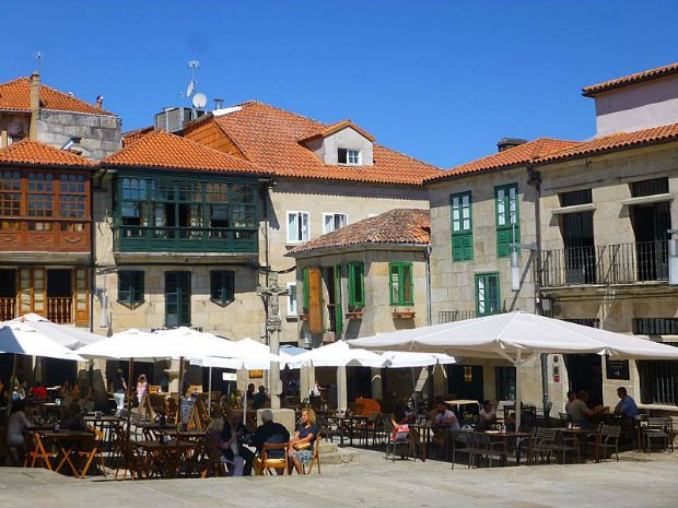 Place de la Leña dans le centre de Pontevedra