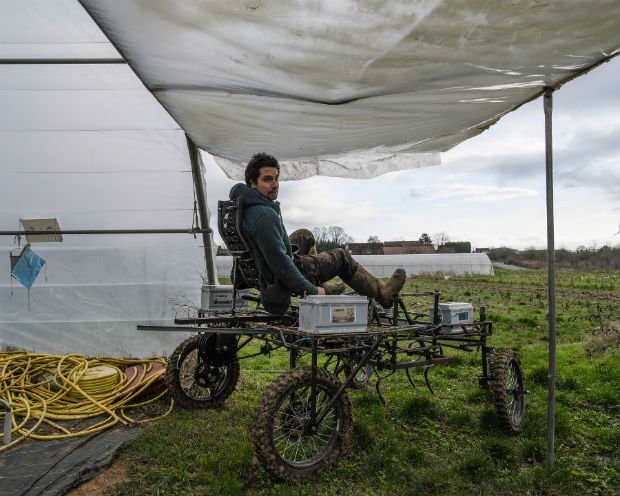 L'aggrozouk est un vélo-tracteur sans essence construit par Florent