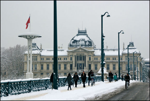 La recherche sous la neige