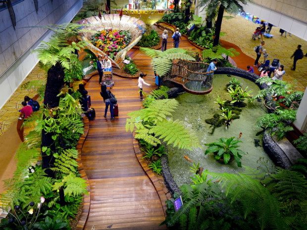 L’ambiance végétale de l’aéroport de Changsi à Singapour