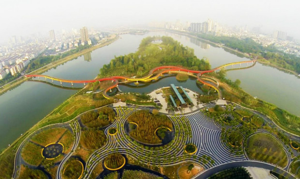 Ville eponge - Le parc Yanweizhou à Jinhua en Chine quand l'eau se retire - Turenscape