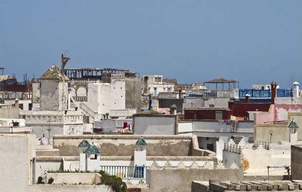 Les toits de la ville d’Essaouira au Maroc, des lieux de vie à part entière. - source : DanielWanke via Pixabay