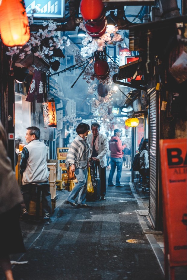 À Tokyo, les rues sont immaculées de déchets ©️bantersnaps sur Unsplash