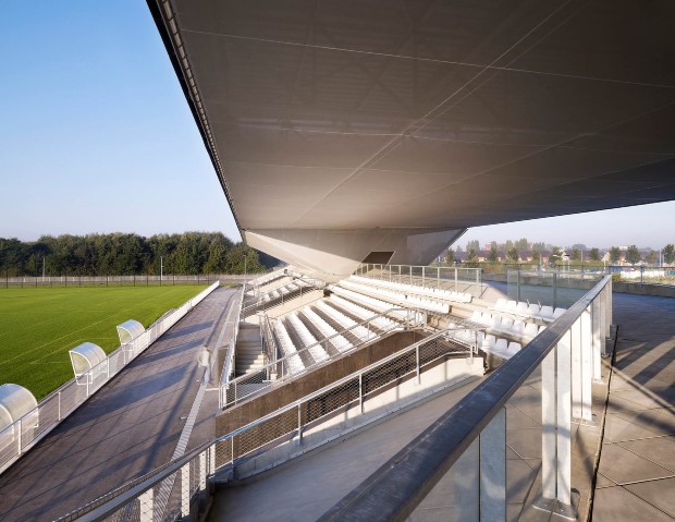 Stadium du Littoral ©Julien LANOO - OLGGA Architectes