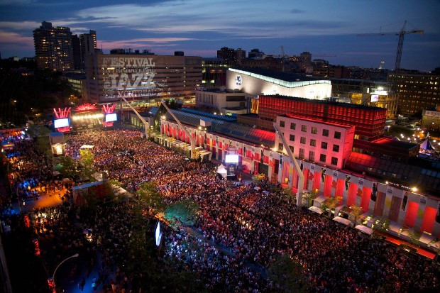 Le Quartiers des Spectacles à Montréal lors du festival international de Jazz - Quartier des Spectacles/Jean-François LeBlanc