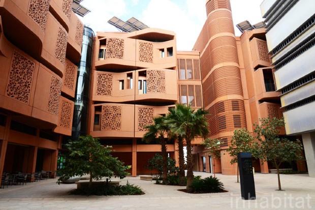 À Abou Dhabi, un des rares quartier de Masdar City qui soit terminé - Masdar City LEAD/Flickr