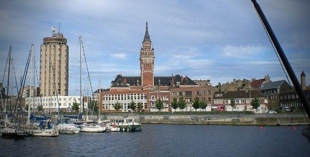 Ville de Dunkerque vue du port de plaisance - Romain Berth - Wikipedia