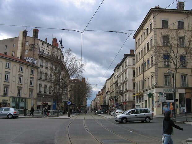 La place du Pont © Wikipedia - Guillotière