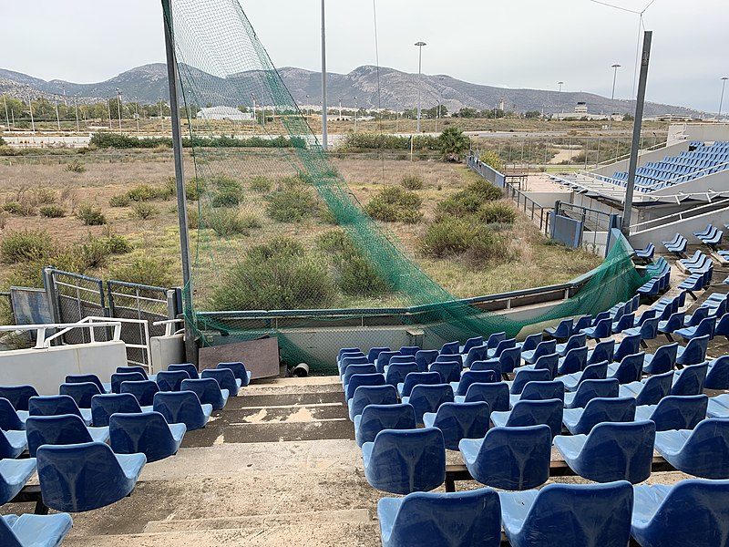 ©Stade olympique abandonné à Athènes en 2018 - Evanonthegc/Wikipédia