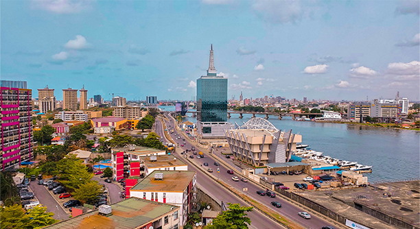 Civic Tower à Lagos au Nigeria - Nupo Deyon Daniel-Wikipédia