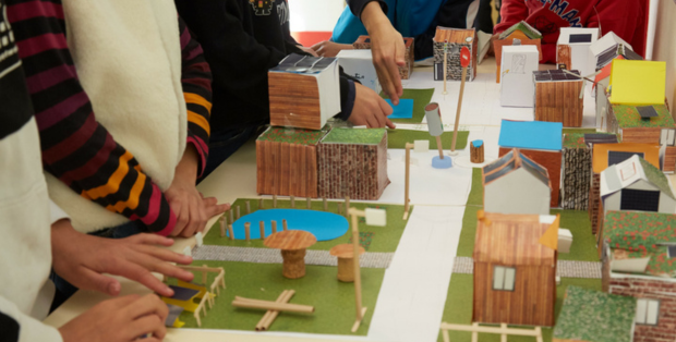 Atelier maquette à l'école d'architecture pour enfants - CAUE 75