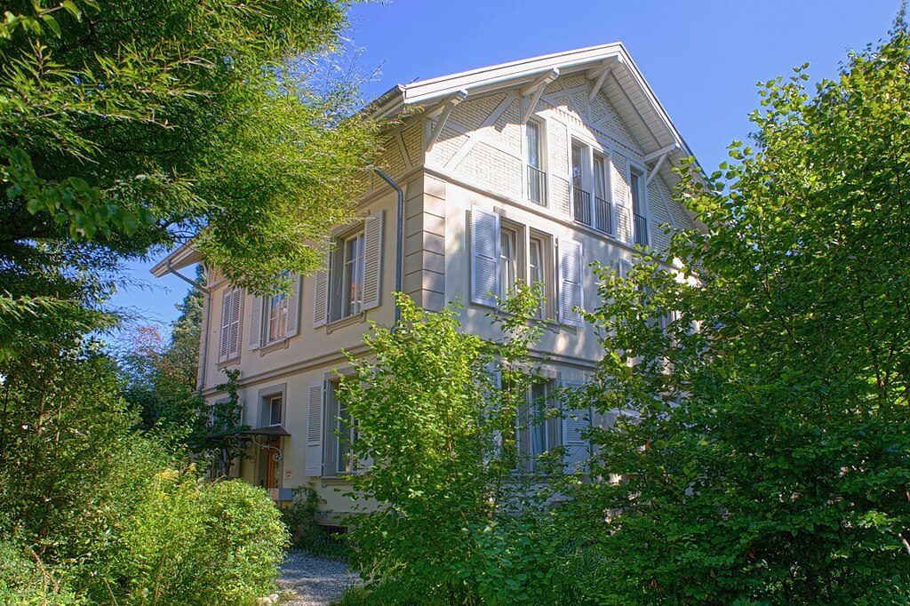 Une maison Soteria à Berne, Suisse. Crédit photo : Sagowurm, CC BY-SA 4.0, via Wikimedia Commons